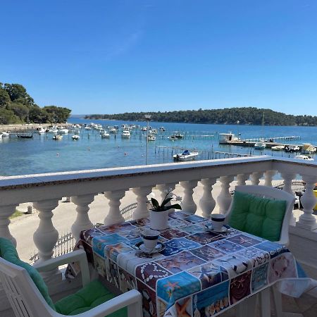 Apartmani Ruzarija Rab Town Exteriör bild